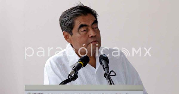 Entregan 100 mil títulos de propiedad en Puebla: MBH