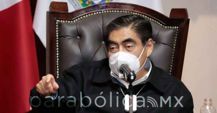 Apoyar&iacute;a Barbosa homologar la Ley que regula el Uso de la Fuerza en Puebla