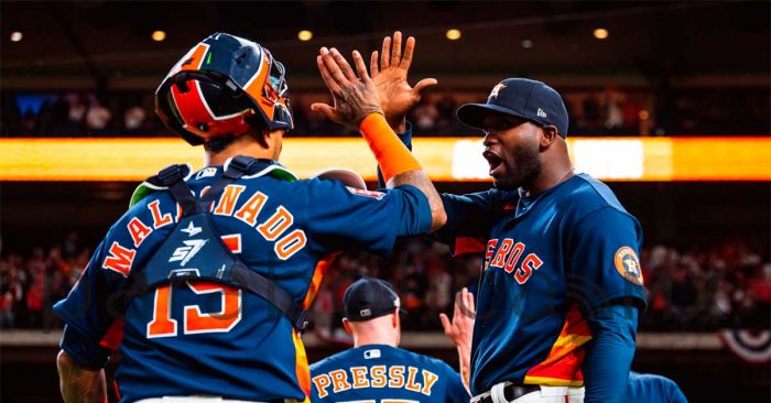 Se adelantan Astros 2-0 en serie ante Yankees