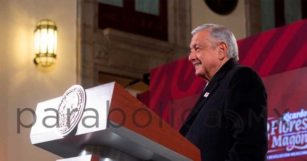 Se mantendrán relaciones con Perú pese a salida de Pablo Monroy de la embajada: AMLO