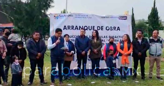 Arranca Tlatehui la construcción de 2 aulas didácticas