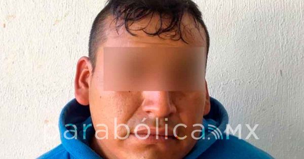 Captura Policía Estatal a presunto vendedor de droga en Acatlán