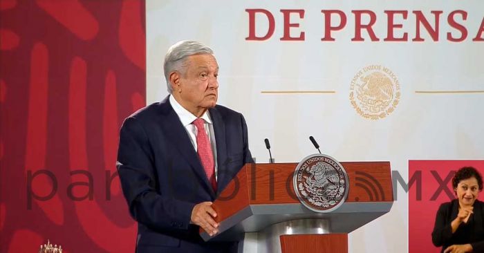 “Le voy a mandar un diccionario a Creel para que distinga entre democracia y oligarquía”: AMLO