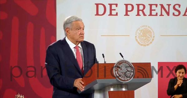 “Le voy a mandar un diccionario a Creel para que distinga entre democracia y oligarquía”: AMLO