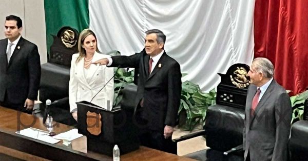 Rinde protesta Américo Villarreal como gobernador de Tamaulipas
