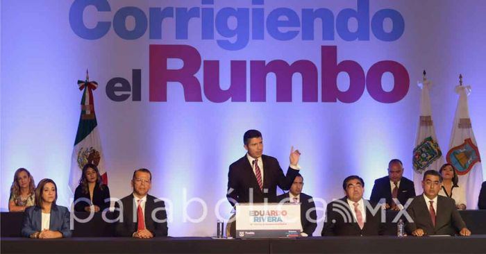 En su informe, Eduardo Rivera habla del futuro ante el panismo del país