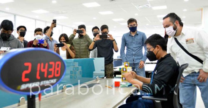 Celebra la BUAP el Primer Torneo Universitario de Cubo de Rubik