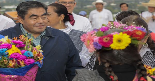 Participan 32 regiones de Puebla en Huey Atlixcáyotl