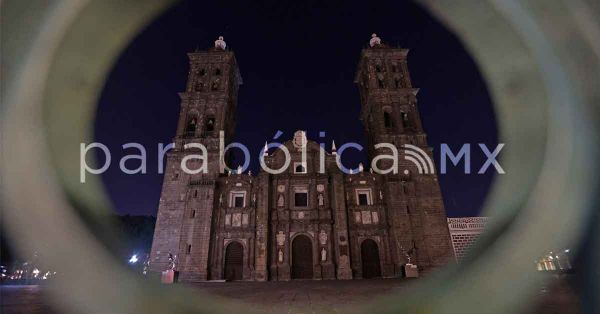 Echa Arquidi&oacute;cesis de Puebla a sacerdote de Jicolapa, pero defienden discurso homof&oacute;bico