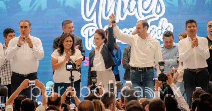 Encienden la arena pol&iacute;tica poblana declaraciones contra Augusta y "El Yunque"