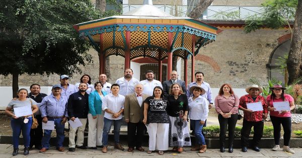 Obtiene Puebla primer lugar en concurso nacional de mezcal