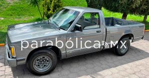 Roban camioneta en la zona de Angelópolis