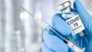 Advierte Vaticano sanciones a quienes no se vacunen contra Covid