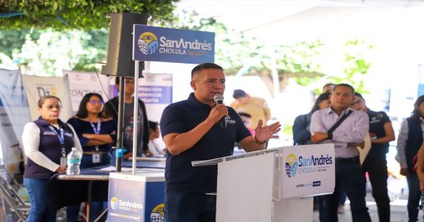 Recibe San Bernardino Tlaxcalancingo servicios en viernes de gobierno de proximidad