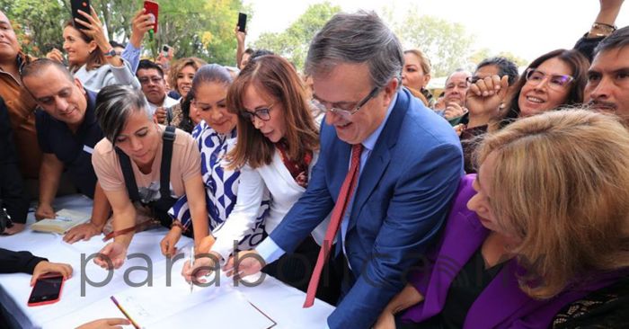 Seguirá Marcelo Ebrard en Morena