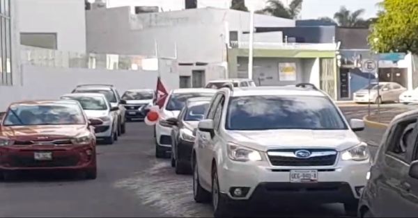 Participan familias poblanas en la Caravana por la Transformaci&oacute;n