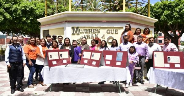 Inauguran en Tepeyahualco exposición “Mujeres que admiran a otras mujeres”
