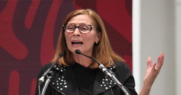 Critica Tatiana Clouthier a &lsquo;presidenciables&rsquo; de la oposici&oacute;n