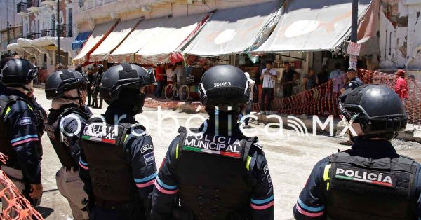 Sanciona ayuntamiento a dos marisquer&iacute;as por tirar sus desperdicios en drenaje