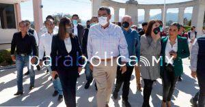 Inaugura Sergio Salomón la rehabilitación de la Normal Benito Juárez de Zacatlán