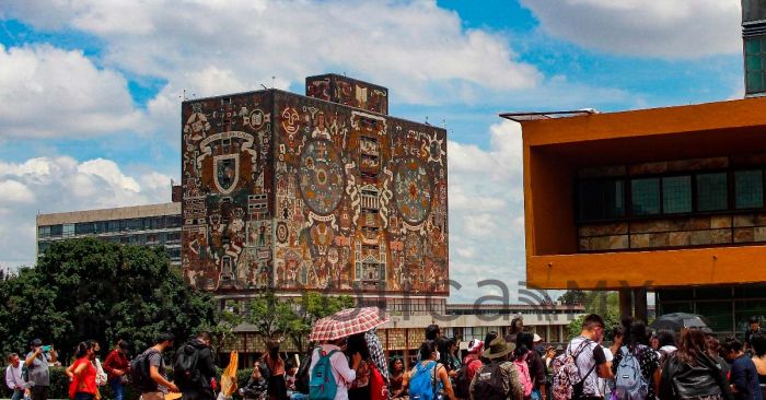 Se van facultades de la UNAM a paro por recortes a becas Elisa Acu&ntilde;a