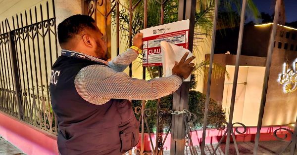 Realizan operativos de regulaci&oacute;n comercial en Puebla capital