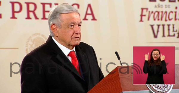 Me llena de orgullo que ministra Piña no se levantara en ceremonia de la Constitución: AMLO
