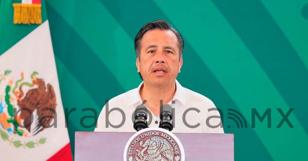 Presenta Cuitláhuac García denuncia contra juez federal por construcción ilegal en el puerto