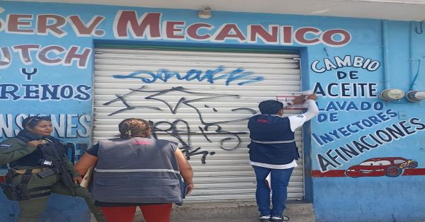 Realizan inspecciones a diversos comercios en Puebla capital