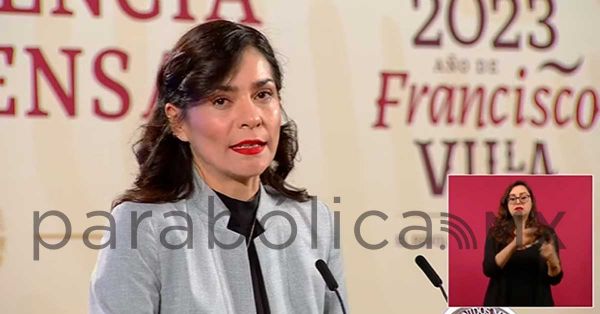 Se lanza García Vilchis contra Carmen Aristegui por participación en el libro de los consejeros del INE