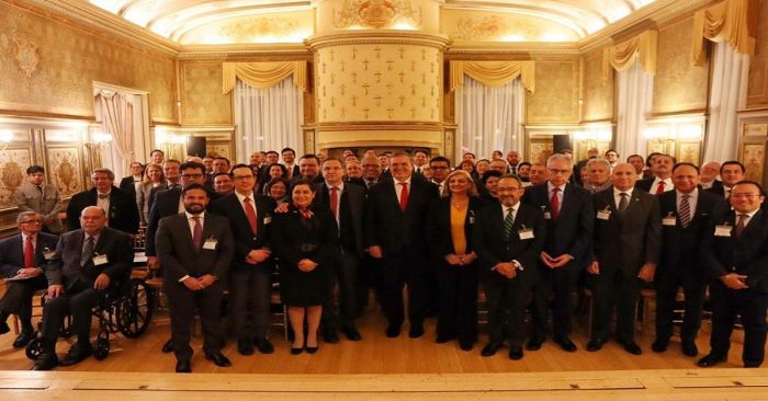 Recibe AMLO a la delegación de congresistas de los Estados Unidos