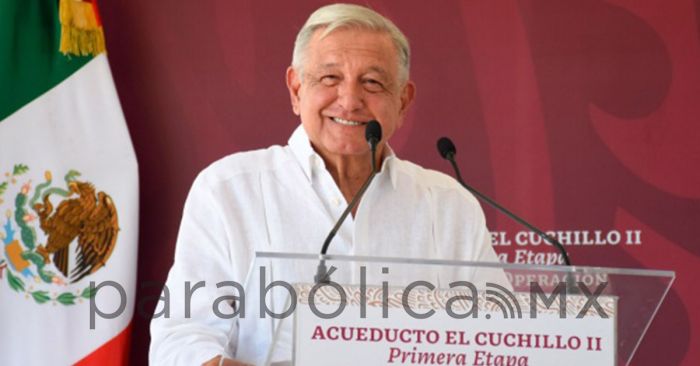 Presume AMLO menor deuda pública que Peña y Calderón