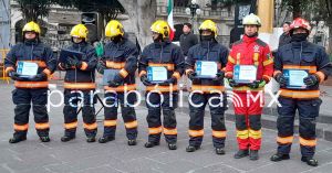 Reconoce Adán Domínguez a Bomberos de la capital