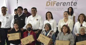 Entrega gobierno del Estado apoyos sociales sin condiciones: gobernador