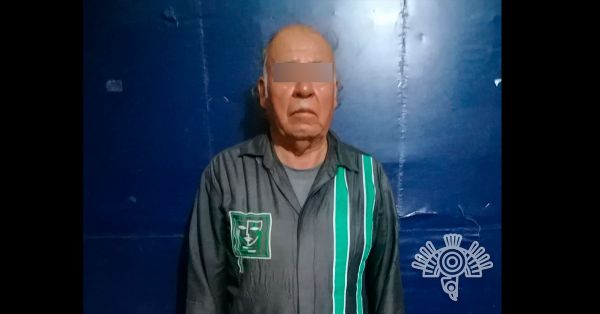 Aseguran a persona de la tercera edad por posesión de armas de fuego en Tecomatlán