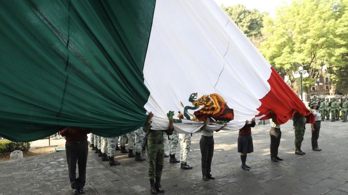 Refrendan Fuerzas Armadas lealtad desde Puebla