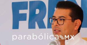 Se detectaron 300 espectaculares promocionando a morenistas en Puebla: Néstor Camarillo