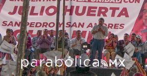 Recibe Julio Huerta respaldo de familias de San Pedro Cholula