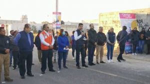 Entrega ayuntamiento obras de electrificación en Azumiatla