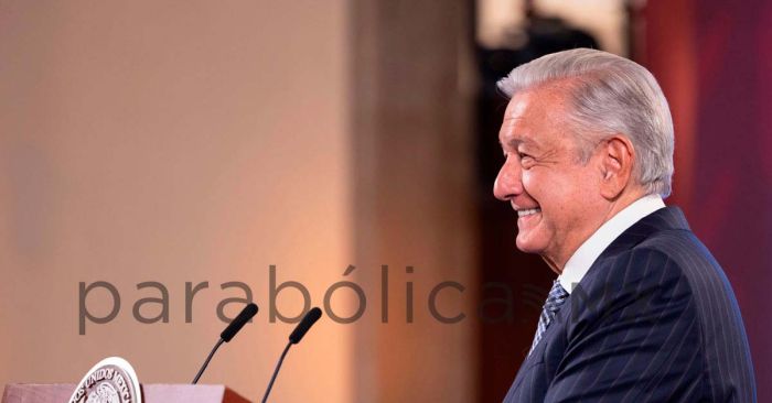 Corresponden nuevos libros de texto a una “nueva realidad con orientación científica y humanística”: AMLO