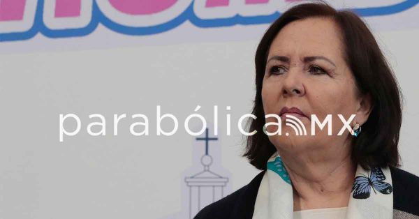 "Yo no tengo que andar invitando chiles en nogada", lanza Ana Tere a Mario Riestra