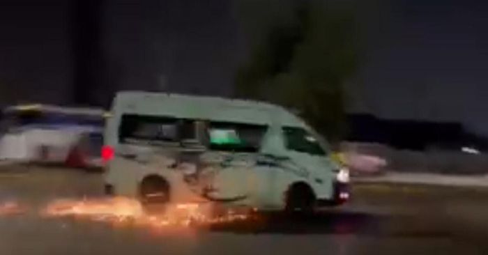 Instruyen colocar se&ntilde;al&eacute;tica y sancionar a constructora del "tope volador"