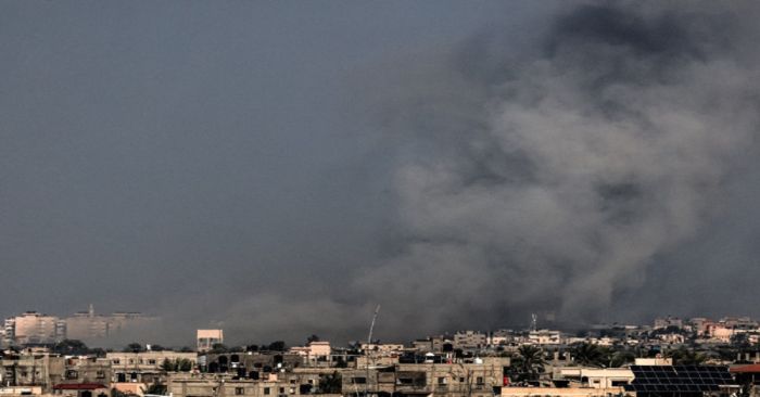 Bombardean aviones israelíes centro de Gaza