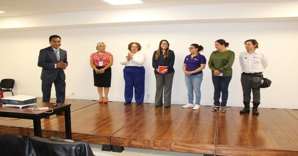 Capacita en Puebla a pasantes y docentes de Derecho en materia de género