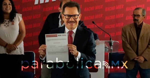 Confirma Mier registro como aspirante a coordinar la 4T en Puebla