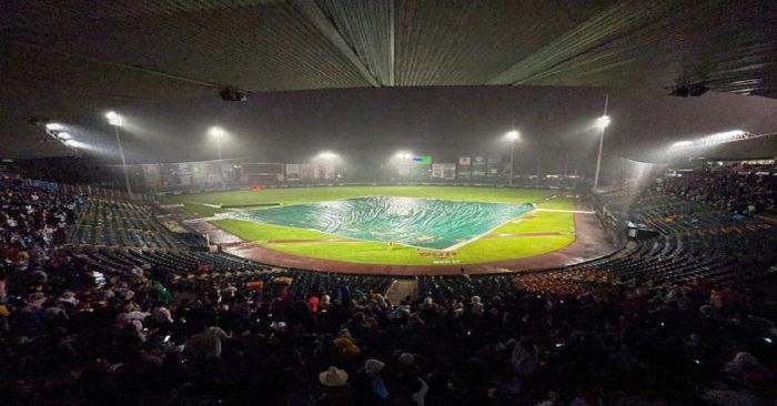 Suspenden de nueva cuenta juego entre Pericos de Puebla y Leones de Yucat&aacute;n