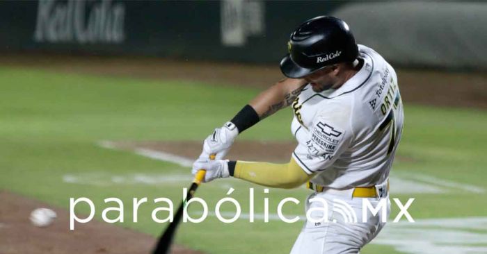 Mantiene Pericos el invicto en el Estadio Hermanos Serdán