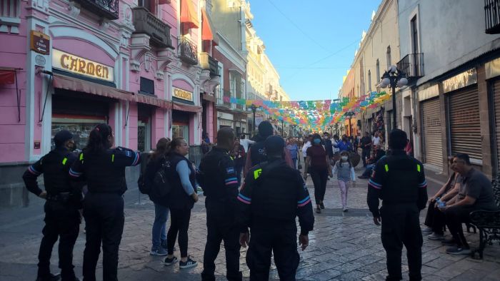 Refuerzan presencia de personal del ayuntamiento en Centro Histórico