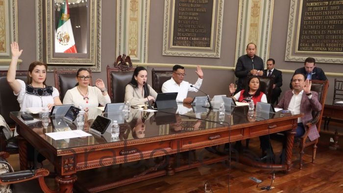 Prohibir&aacute;n que escuelas condicionen servicios con compra de &uacute;tiles escolares