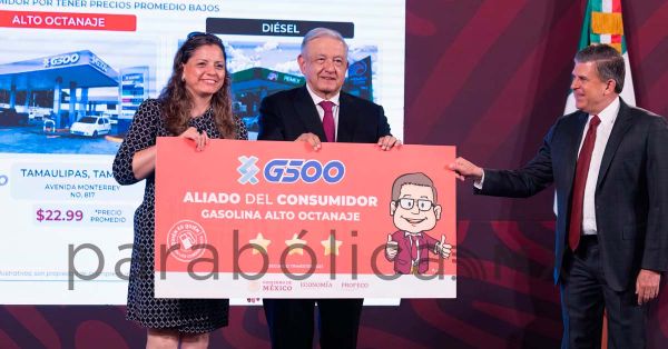 Entrega 4T reconocimiento a empresas aliadas de los consumidores